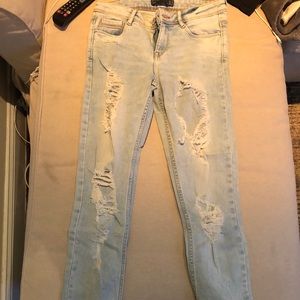 Zara distressed light wash jeans